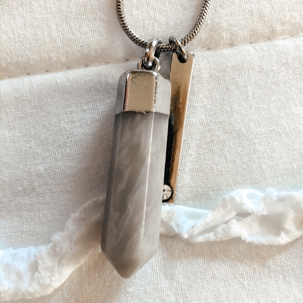 LOFT Chrystal Necklace